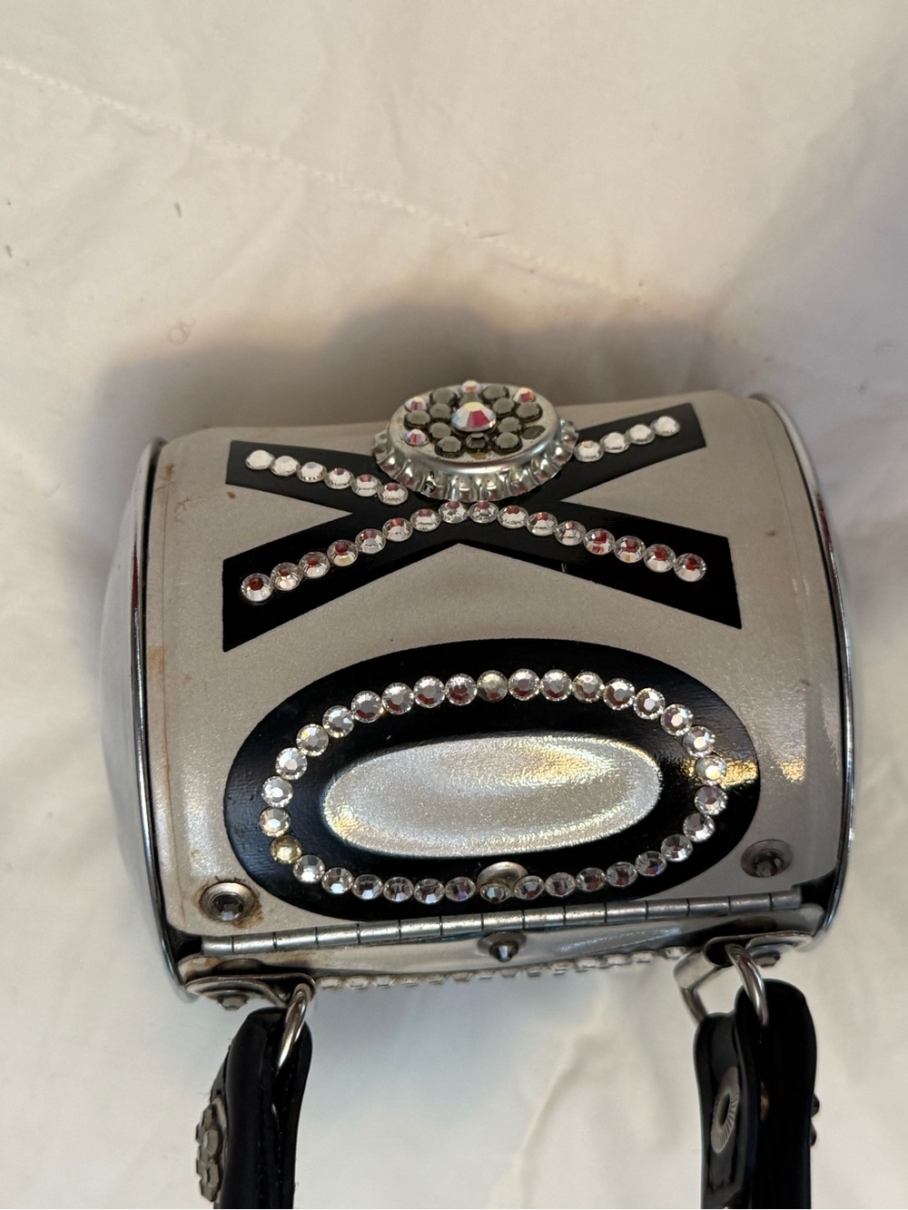 Silver Rhinestone Accent Women’s Crossbody Bag - Picture 2 of 3